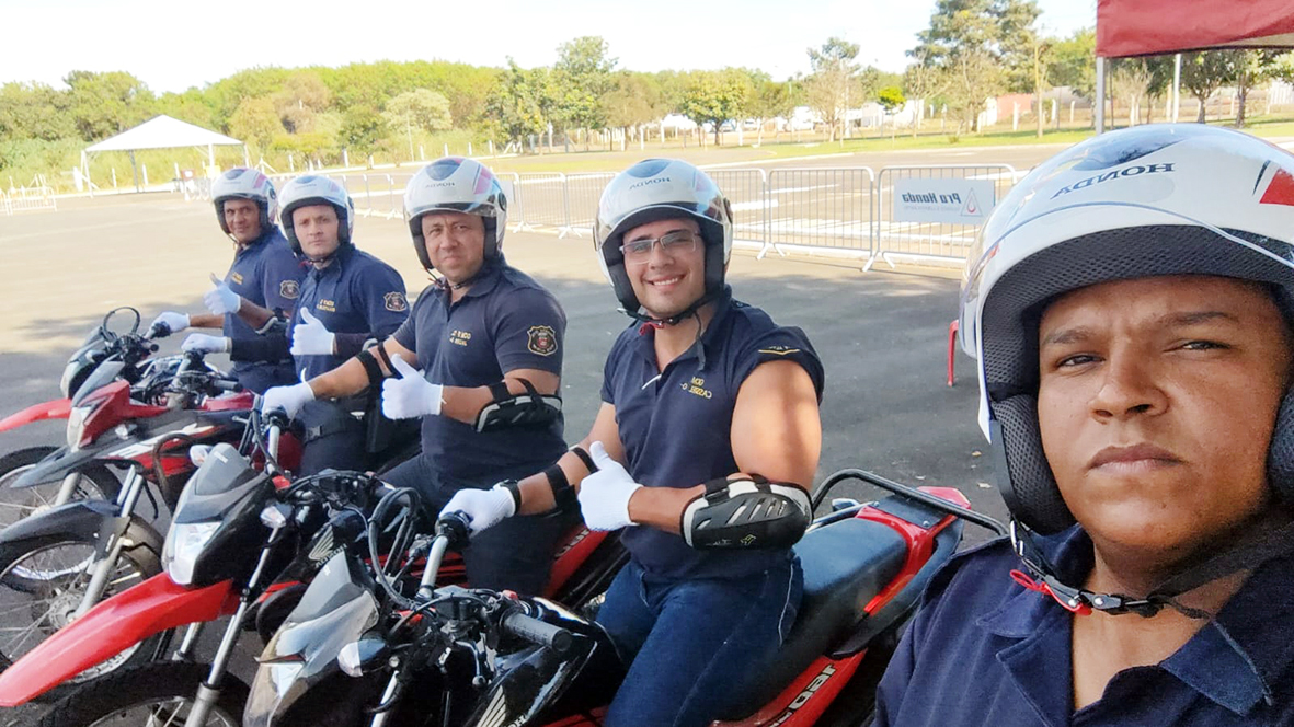 Curso de pilotagem de motos tem mais duas edições neste ano